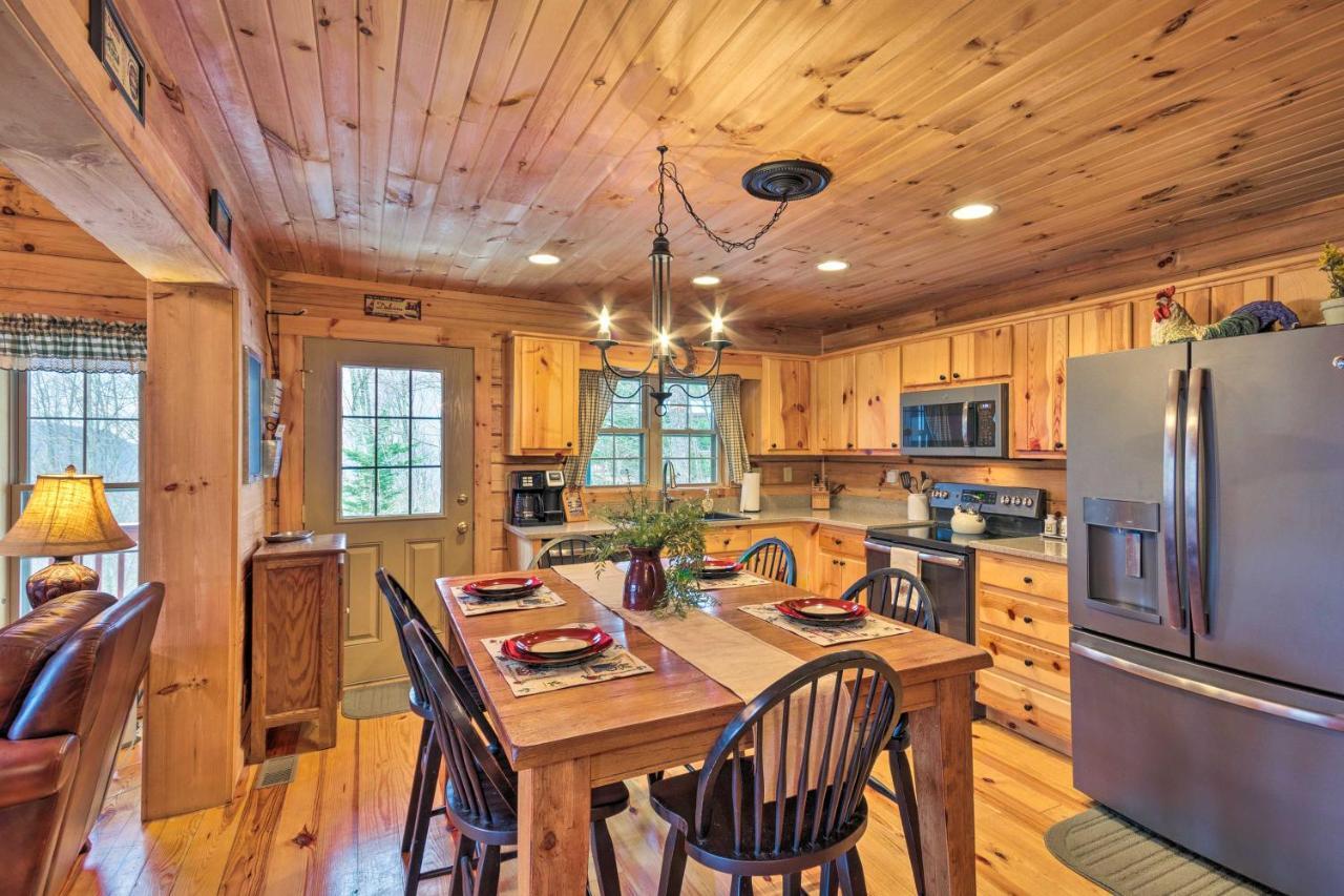 Waynesville Escape - Mtn Cabin Above The Clouds! Exterior foto